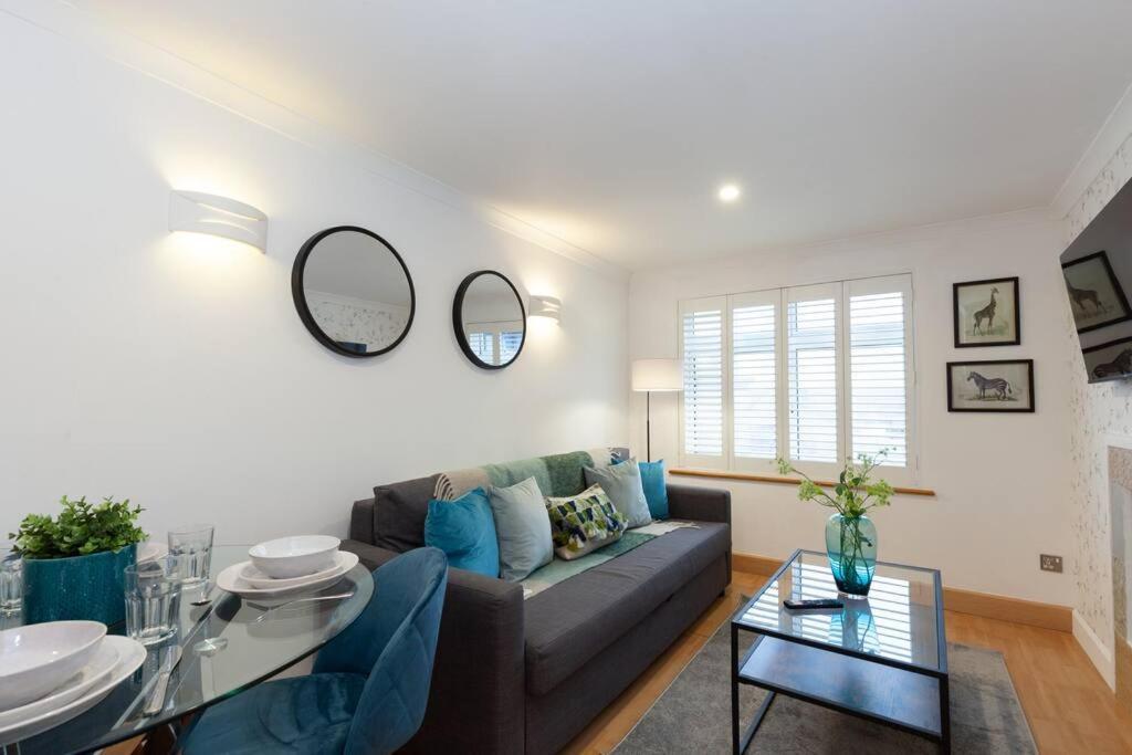 Apartment In The Heart Of The City Centre, Live Like A Local Oxford Eksteriør billede